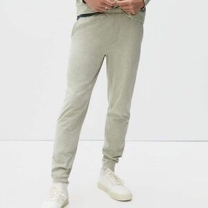 Everlane The ReNew Air Pant Joggers Heathered Green Opal - XS